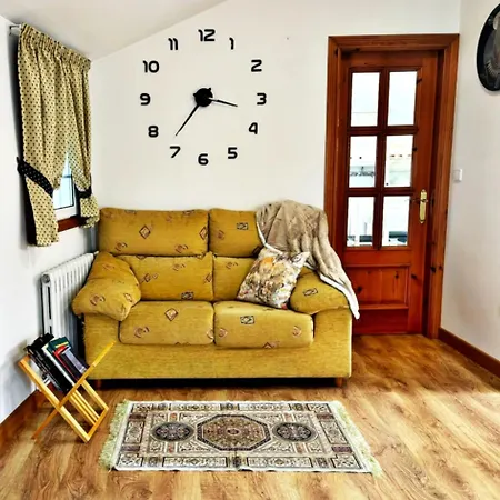 Holibai, Xeitoso, Luminoso Apt Con Terracita *